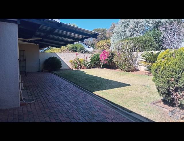 3 BEDROOM HOUSE FOR SALE IN KENSINGTON B